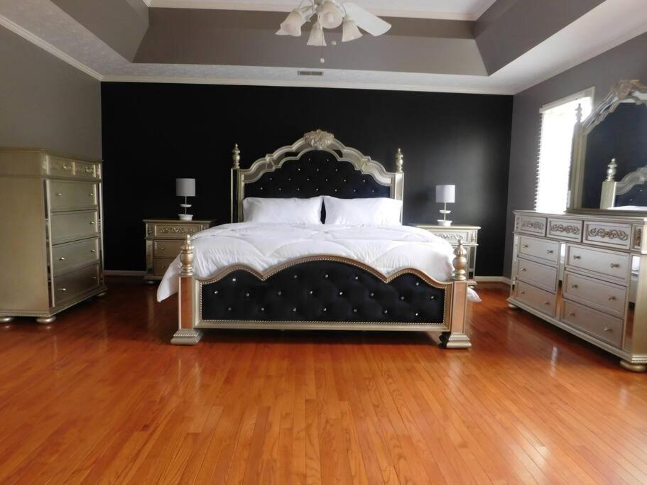 Stone Mountain Cozy Holiday home